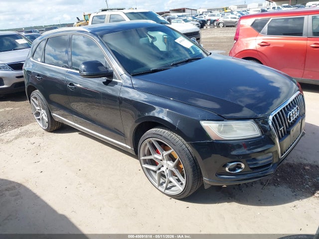 Salvage Audi Q5 Image