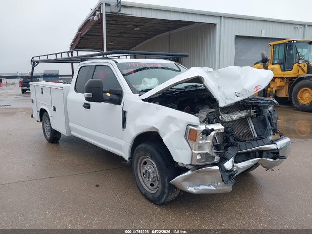 Salvage Ford F-250 Image