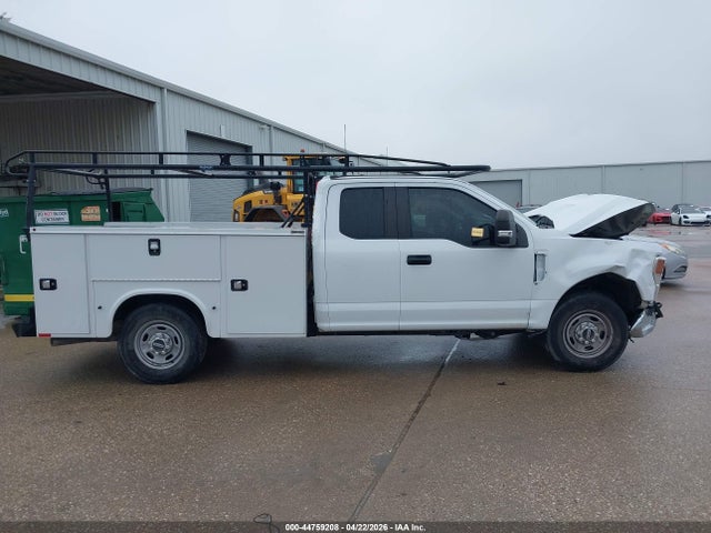 Ford F-250 Xl