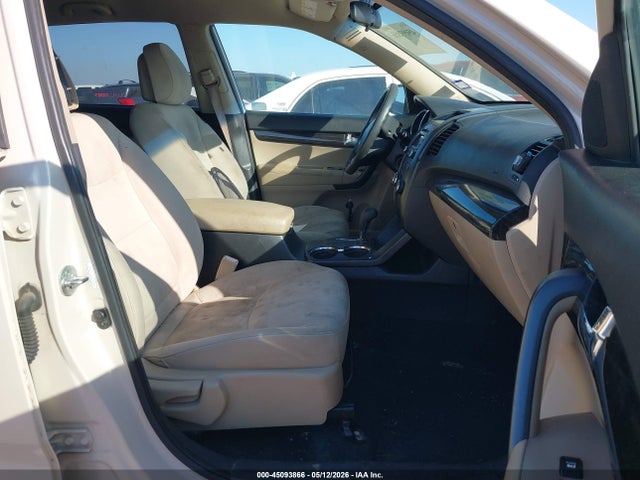 Kia Sorento Lx V6