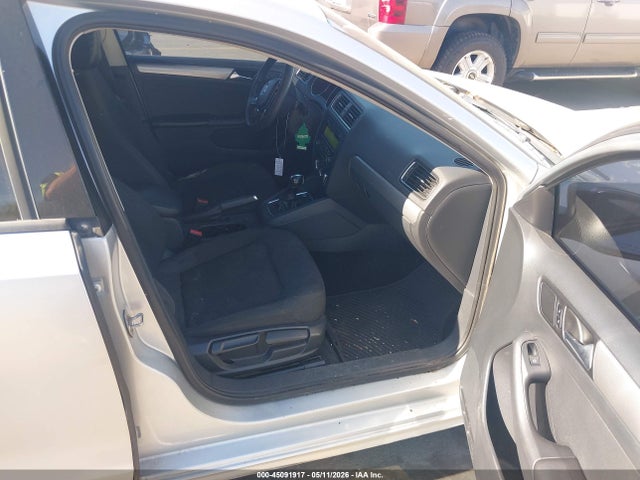 Volkswagen Jetta 1.8t Se
