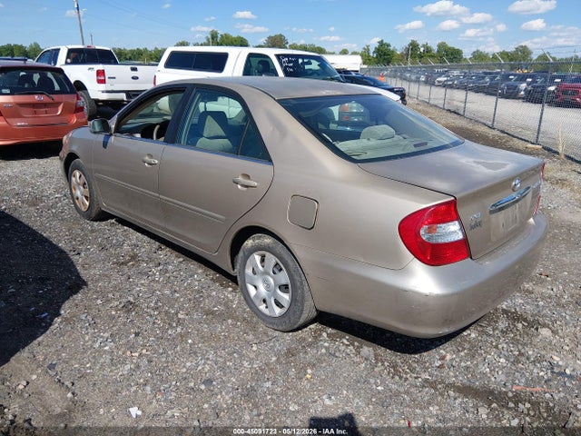 Toyota Camry Le