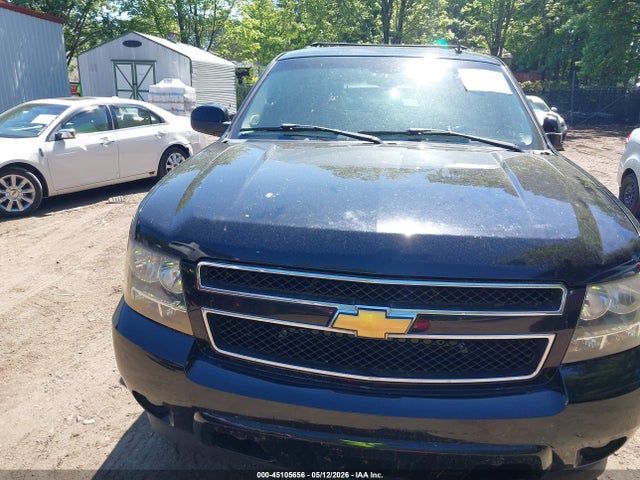 Chevrolet Suburban 1500 Ltz