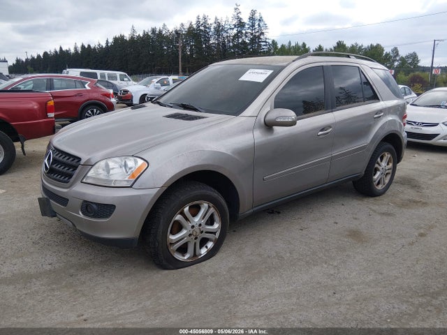 Mercedes-Benz M-Class 4matic