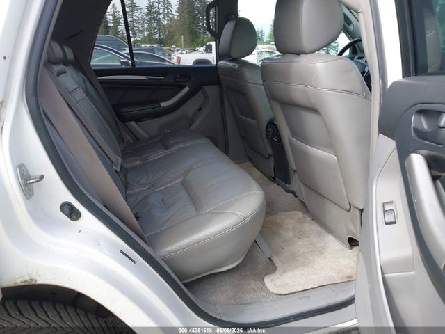 Toyota 4Runner Limited V8