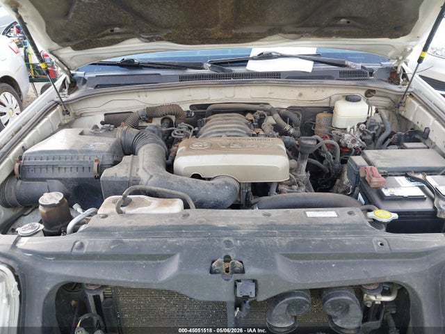 Toyota 4Runner Limited V8