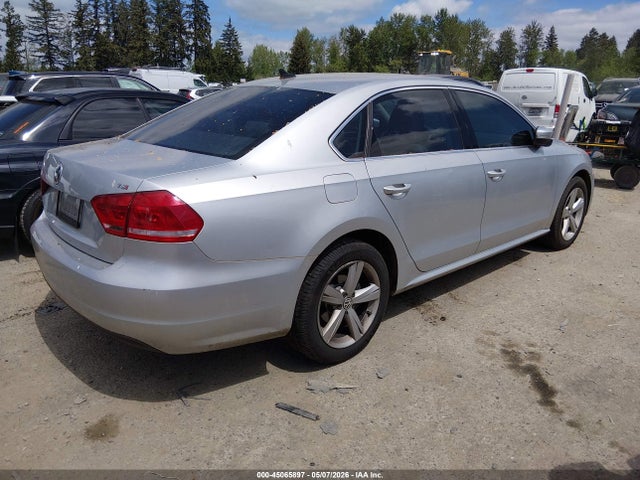 Volkswagen Passat 1.8t Limited Edition