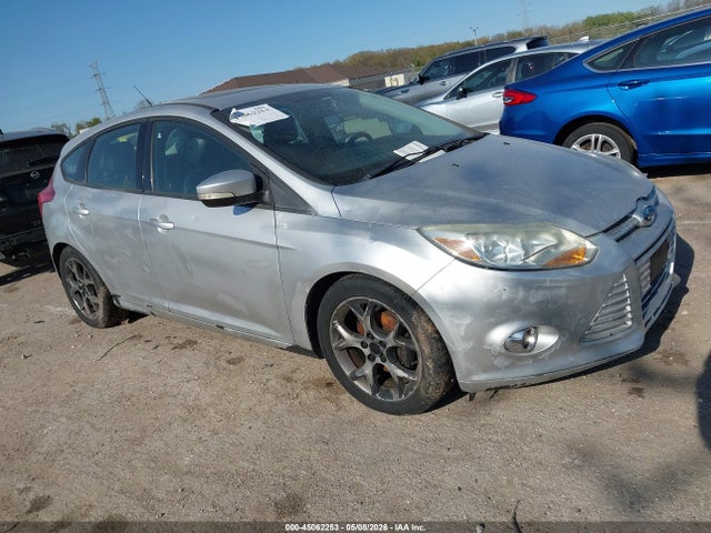 Salvage Ford Focus Image
