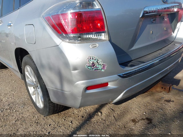 Toyota Highlander Limited V6