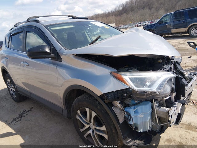 Salvage Toyota RAV4 Image