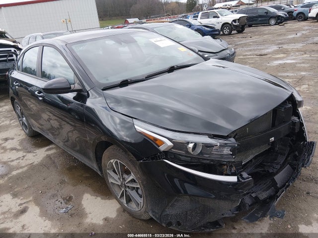 Salvage Kia Forte Image