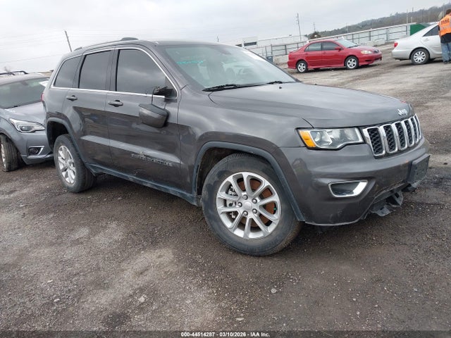 Salvage Jeep Grand Cherokee Image