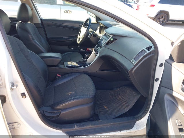 Hyundai SONATA Se 2.0t