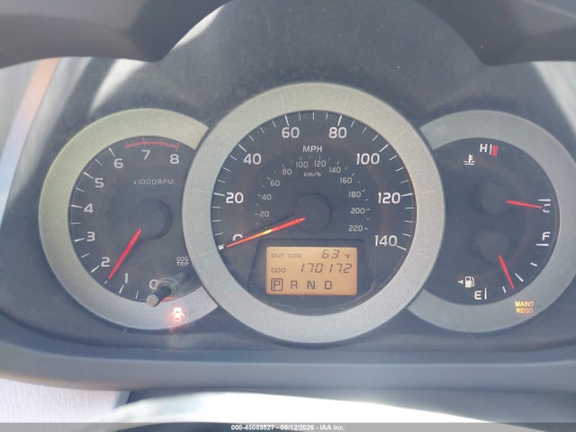 Toyota RAV4 Base V6