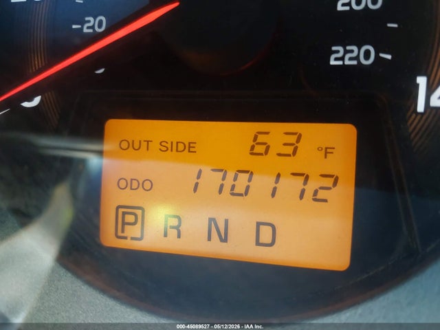 Toyota RAV4 Base V6