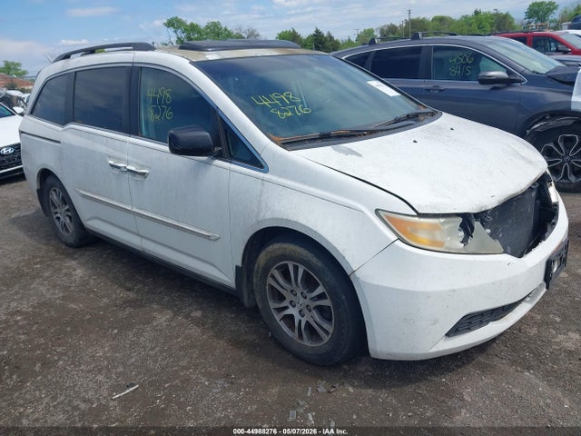 Salvage Honda Odyssey Image
