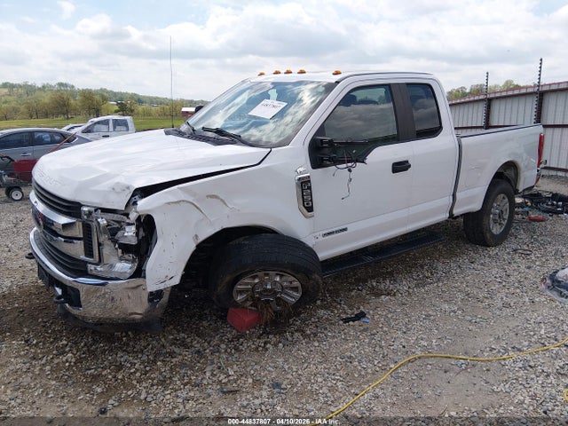 Ford F-250 Xl