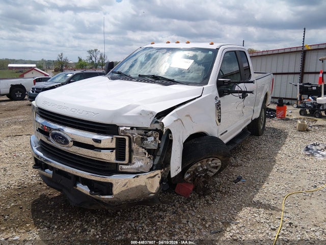 Ford F-250 Xl