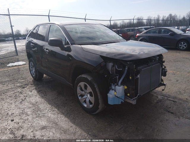 Salvage Toyota RAV4 Image