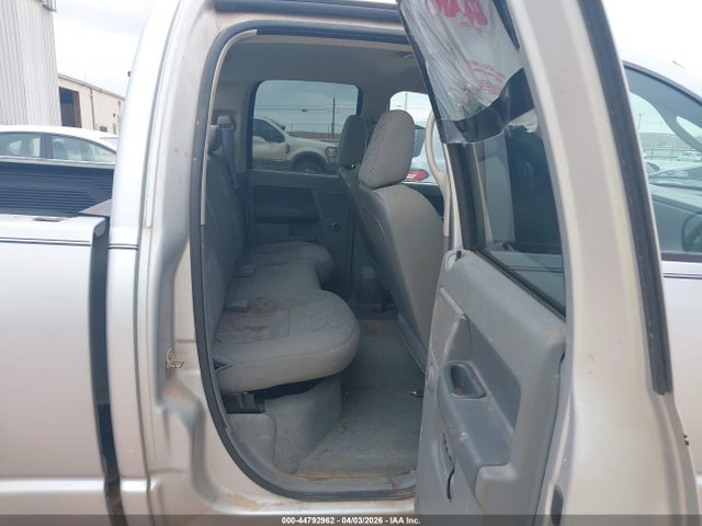 Dodge Ram 1500 Slt