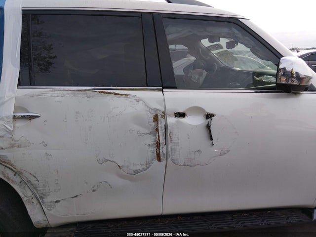 Nissan Armada Platinum