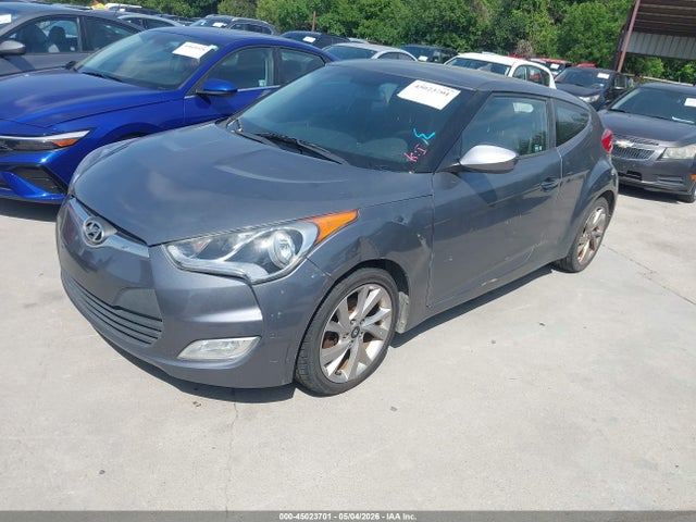 Hyundai VELOSTER