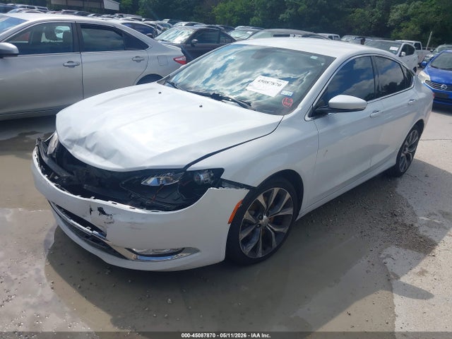 Chrysler 200 C