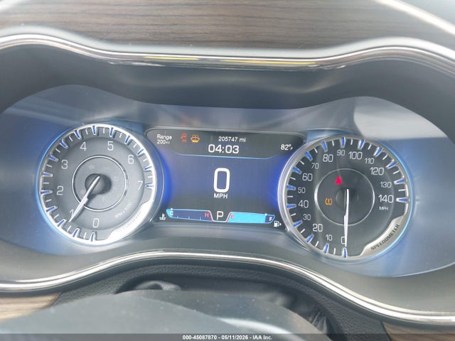 Chrysler 200 C