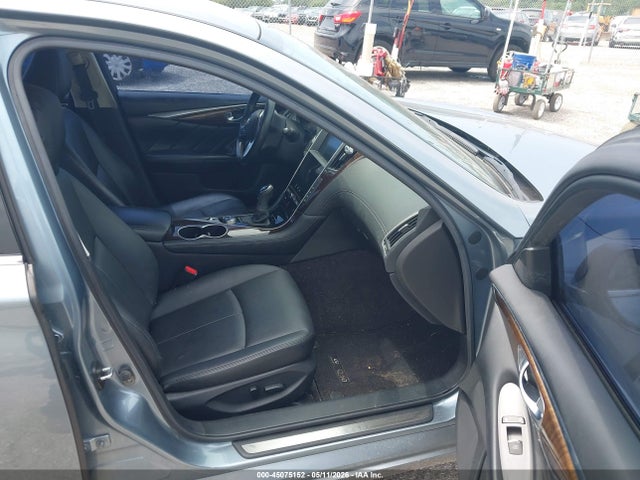 INFINITI Q50 3.0t Luxe