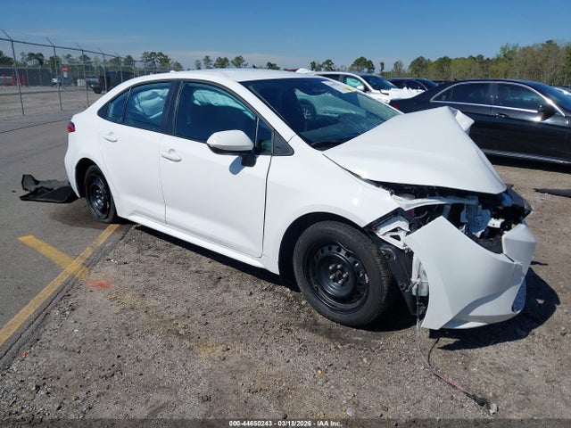 Salvage Toyota Corolla Image