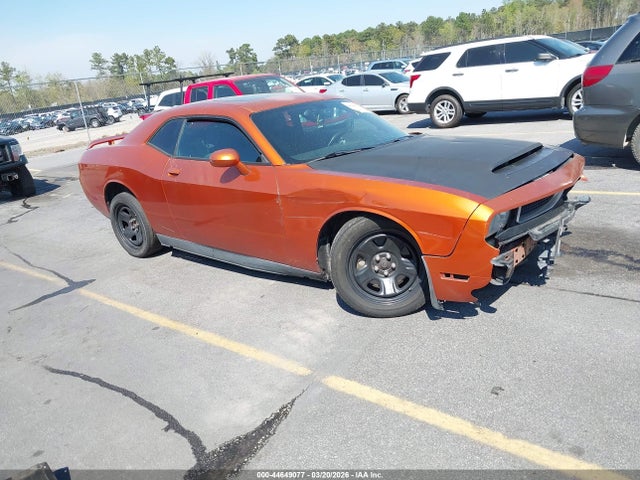 Salvage Dodge Challenger Image