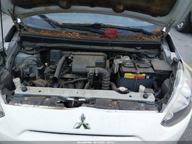 Mitsubishi Mirage Es