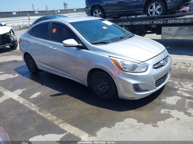 Salvage Hyundai ACCENT Image