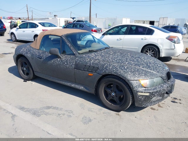 Salvage BMW Z Series Image