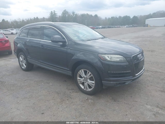Salvage Audi Q7 Image