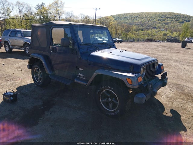Salvage Jeep Wrangler Image