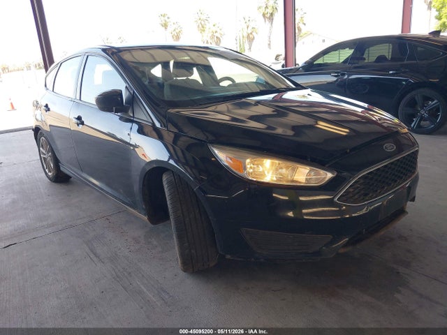 Salvage Ford Focus Image