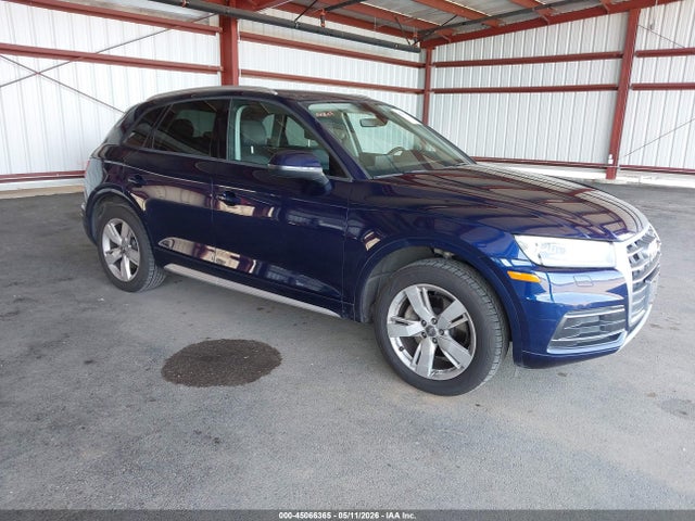 Salvage Audi Q5 Image
