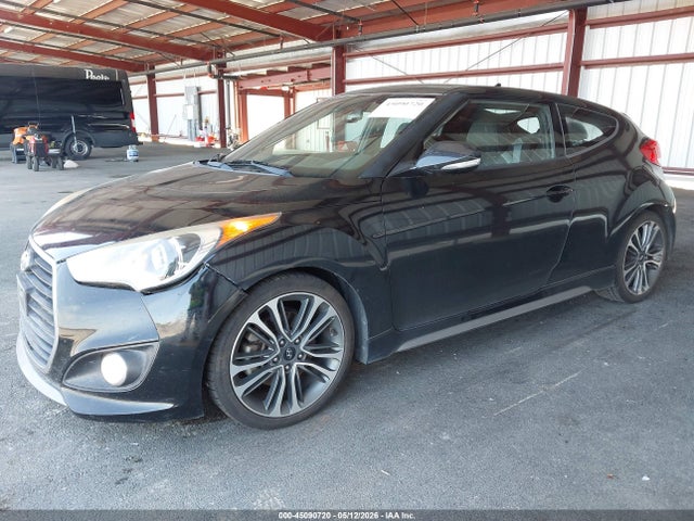 Hyundai VELOSTER Turbo