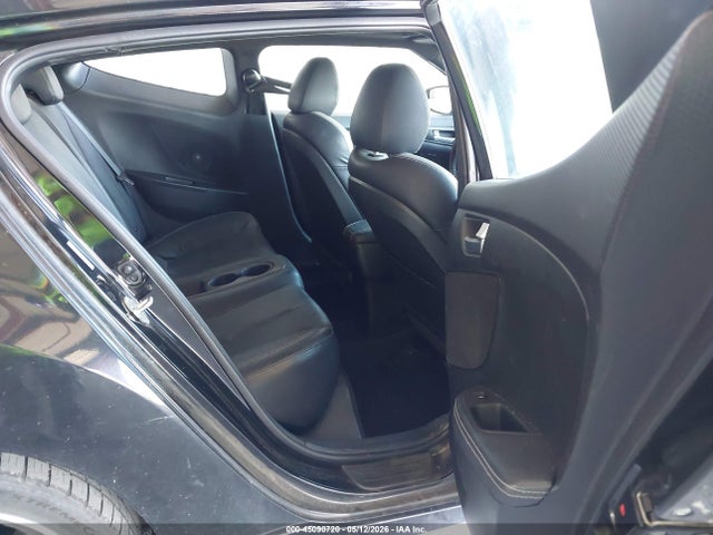 Hyundai VELOSTER Turbo