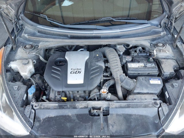Hyundai VELOSTER Turbo
