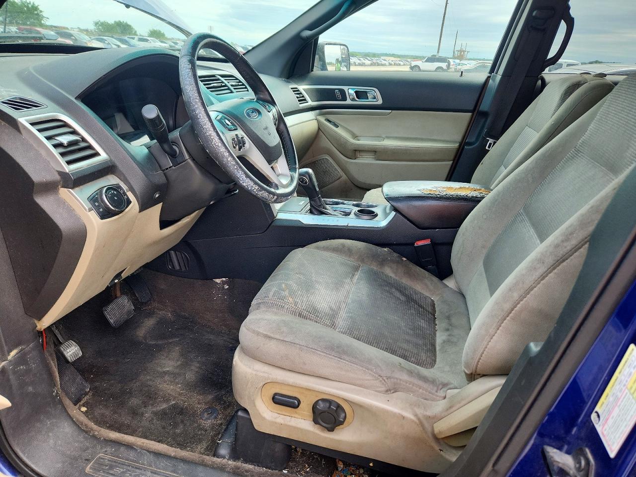 Ford Explorer Xlt