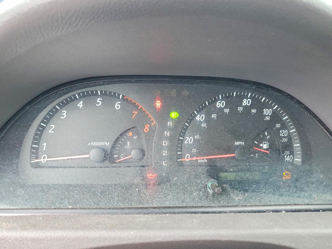 Toyota Camry Le