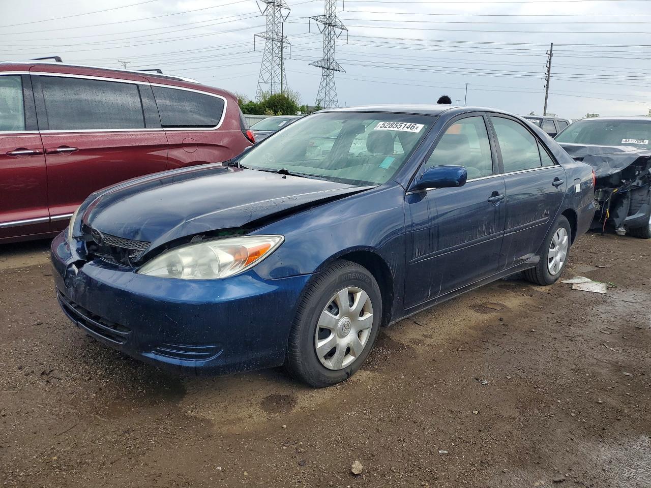Salvage Toyota Camry Image
