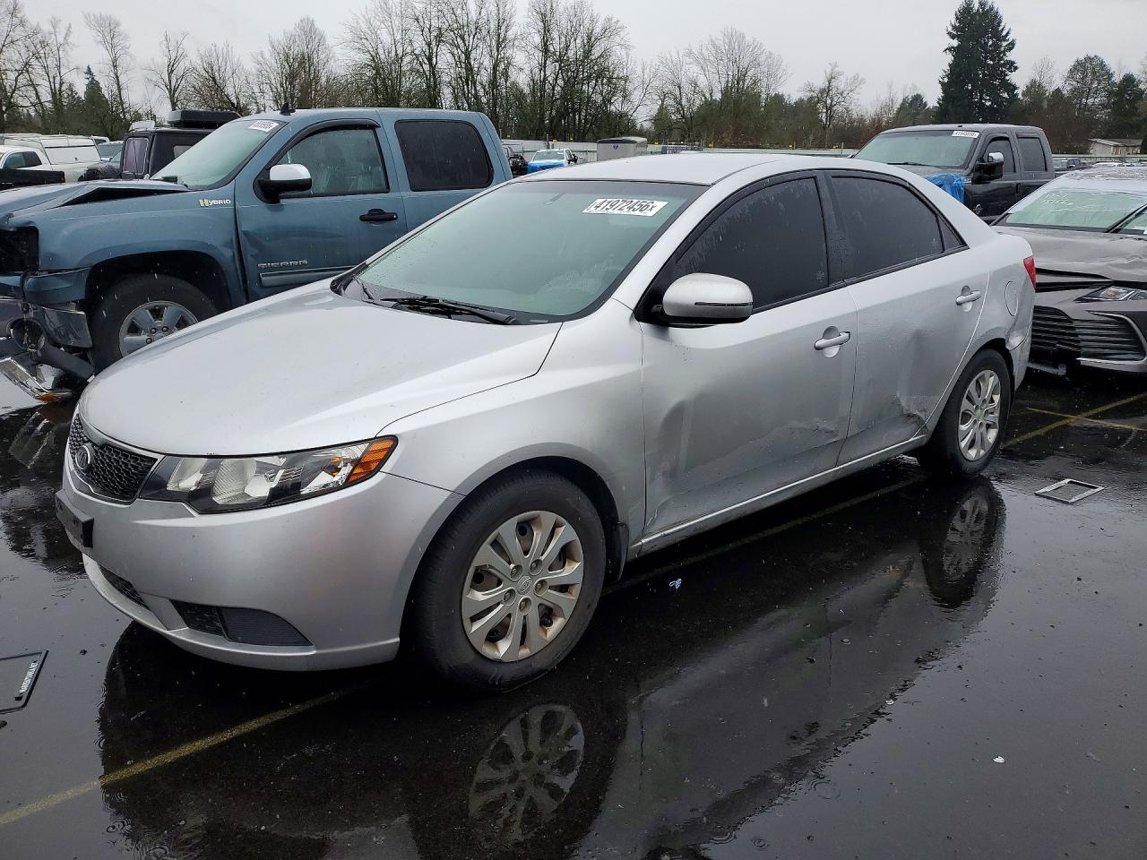 Salvage Kia Forte Image