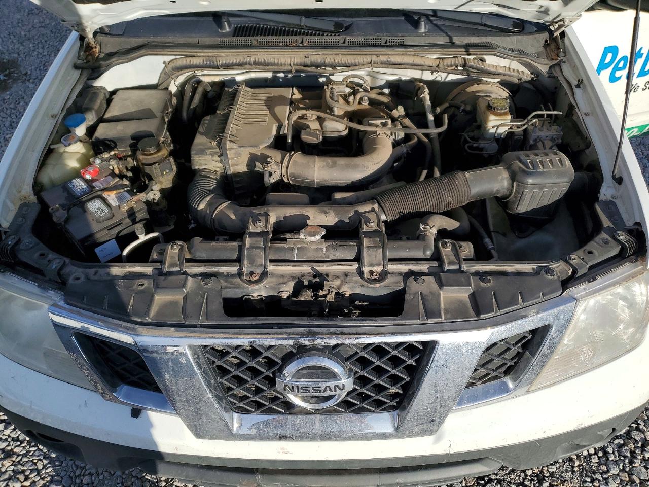 Nissan Frontier S