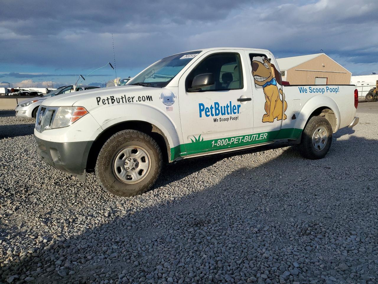 Salvage Nissan Frontier Image
