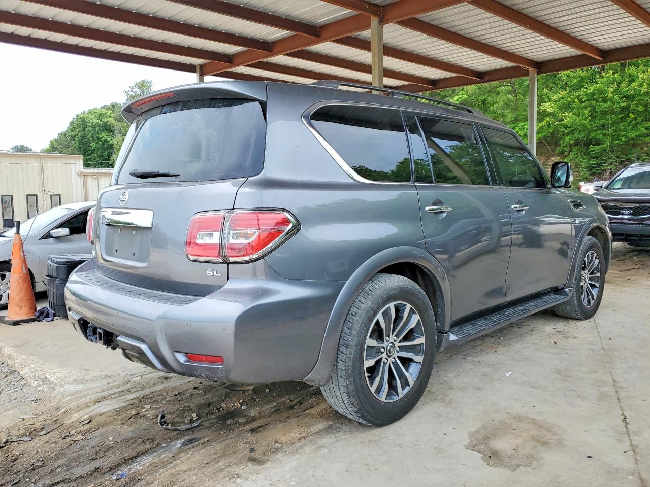 Nissan Armada Sl