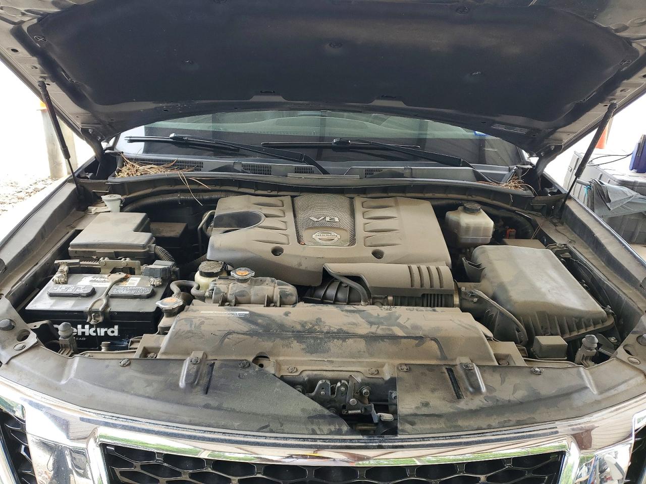 Nissan Armada Sl