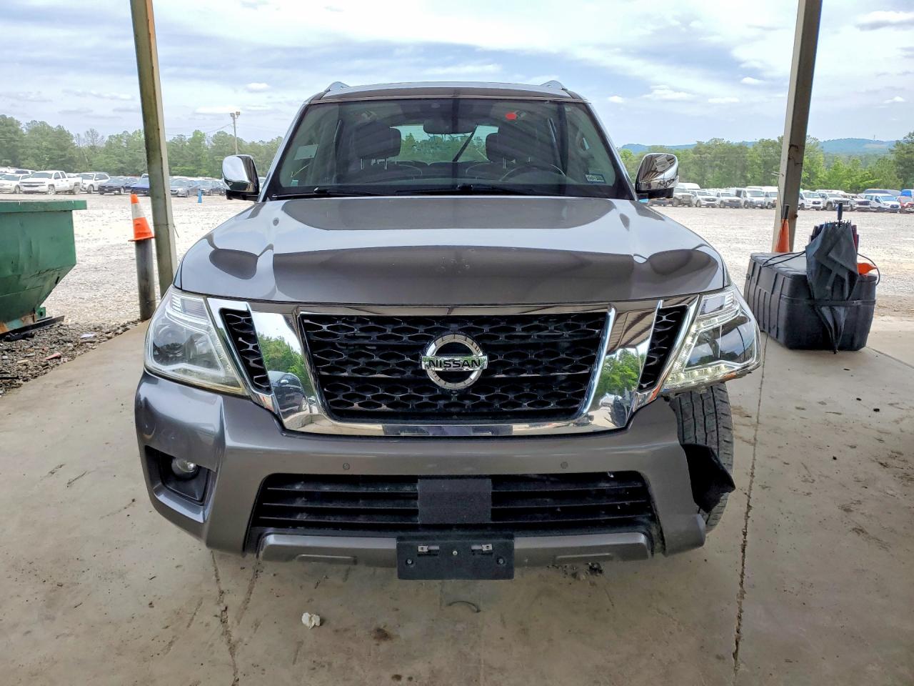 Nissan Armada Sl